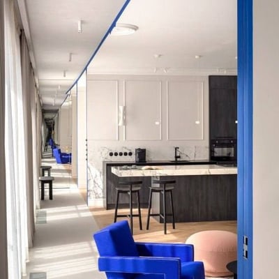 Alquiler de un amplio apartamento de 3 habitaciones, 117 m², distrito Śródmieście, Varsovia, Polonia